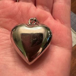 Vintage puffed heart pendant